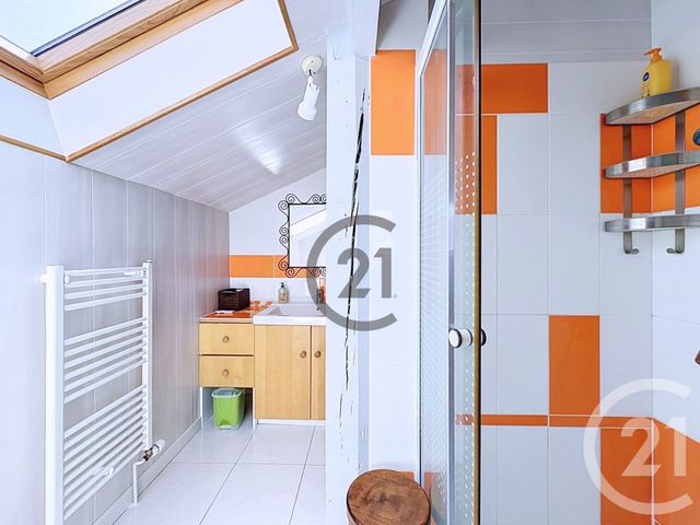 maison à vendre - 6 pièces - 125.0 m2 - ST JULIEN LES VILLAS - 10 - CHAMPAGNE-ARDENNE - Century 21 Martinot Immobilier