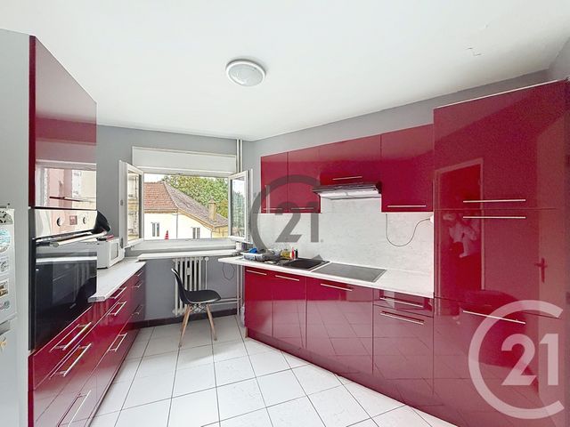 Appartement T3 à vendre - 3 pièces - 61.0 m2 - TROYES - 10 - CHAMPAGNE-ARDENNE - Century 21 Martinot Immobilier