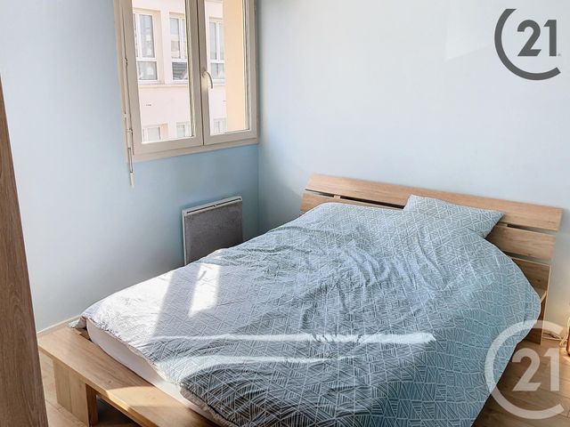Appartement F2 à louer - 2 pièces - 49.69 m2 - TROYES - 10 - CHAMPAGNE-ARDENNE - Century 21 Martinot Immobilier