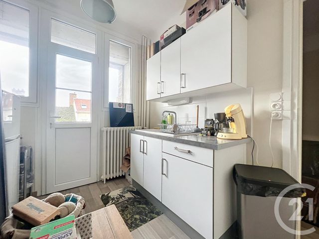 Appartement T3 à louer - 3 pièces - 63.5 m2 - TROYES - 10 - CHAMPAGNE-ARDENNE - Century 21 Martinot Immobilier