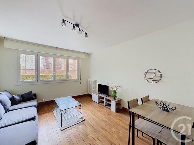 Appartement F3 à louer - 3 pièces - 63.0 m2 - TROYES - 10 - CHAMPAGNE-ARDENNE - Century 21 Martinot Immobilier