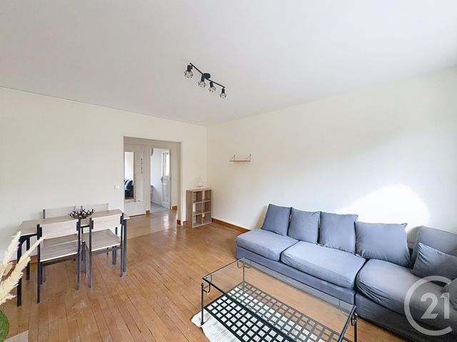 Appartement F3 à louer - 3 pièces - 63.0 m2 - TROYES - 10 - CHAMPAGNE-ARDENNE - Century 21 Martinot Immobilier