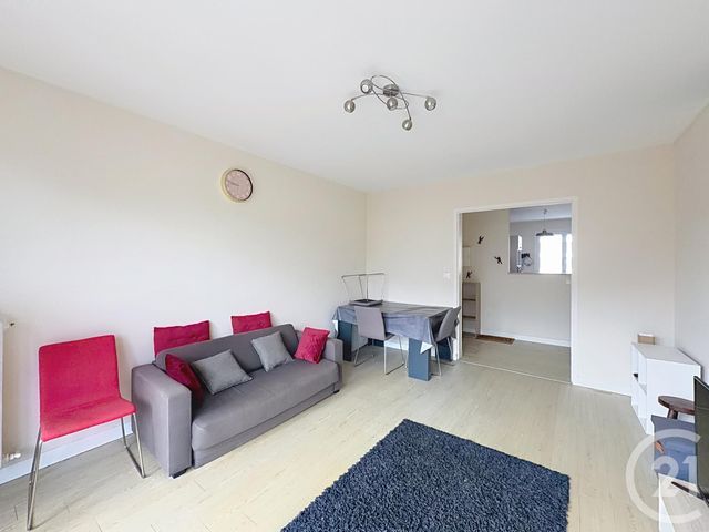 Appartement F3 à louer - 3 pièces - 65.04 m2 - TROYES - 10 - CHAMPAGNE-ARDENNE - Century 21 Martinot Immobilier