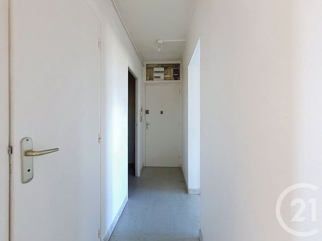 Appartement F3 à vendre - 3 pièces - 60.69 m2 - LA CHAPELLE ST LUC - 10 - CHAMPAGNE-ARDENNE - Century 21 Martinot Immobilier