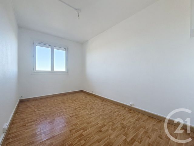 Appartement F3 à vendre - 3 pièces - 60.69 m2 - LA CHAPELLE ST LUC - 10 - CHAMPAGNE-ARDENNE - Century 21 Martinot Immobilier