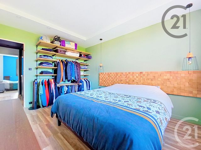 Appartement F4 à vendre - 4 pièces - 73.6 m2 - ST ANDRE LES VERGERS - 10 - CHAMPAGNE-ARDENNE - Century 21 Martinot Immobilier