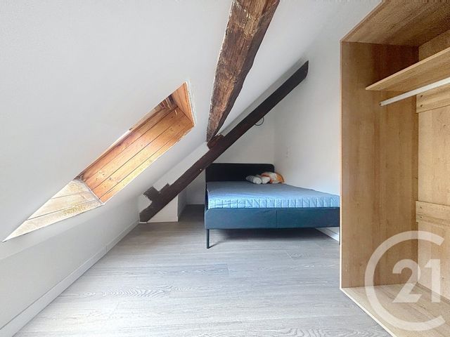 Appartement F1 bis à louer - 2 pièces - 17.96 m2 - TROYES - 10 - CHAMPAGNE-ARDENNE - Century 21 Martinot Immobilier