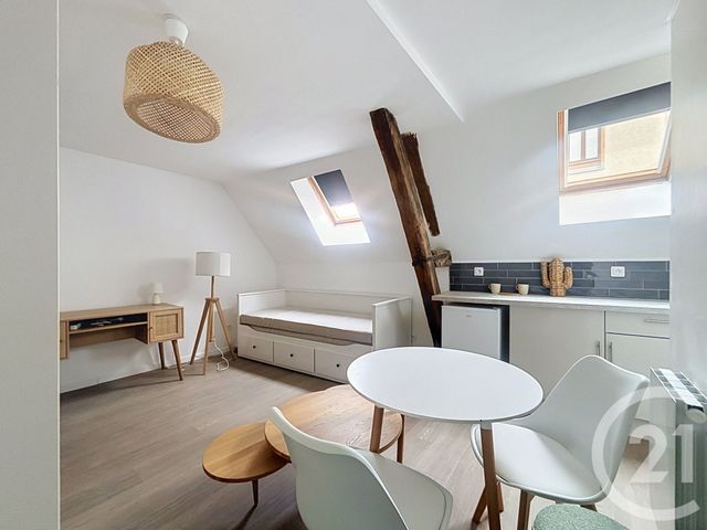 Appartement Studio à louer - 1 pièce - 21.66 m2 - TROYES - 10 - CHAMPAGNE-ARDENNE - Century 21 Martinot Immobilier