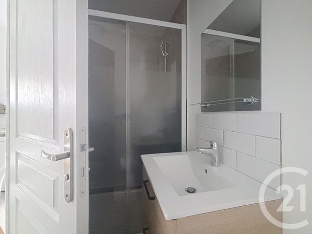 Appartement Studio à louer - 1 pièce - 21.66 m2 - TROYES - 10 - CHAMPAGNE-ARDENNE - Century 21 Martinot Immobilier
