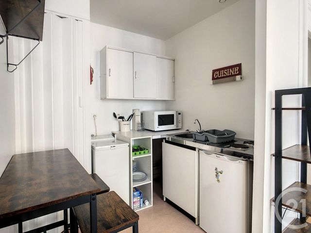 Appartement F1 à louer - 1 pièce - 28.47 m2 - TROYES - 10 - CHAMPAGNE-ARDENNE - Century 21 Martinot Immobilier
