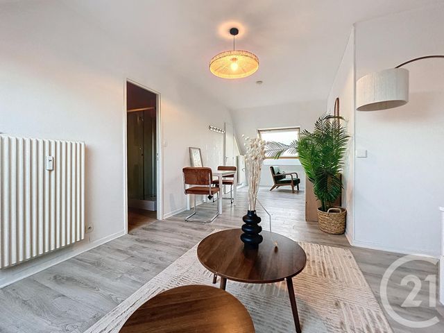 Appartement Studio à louer - 1 pièce - 25.69 m2 - TROYES - 10 - CHAMPAGNE-ARDENNE - Century 21 Martinot Immobilier