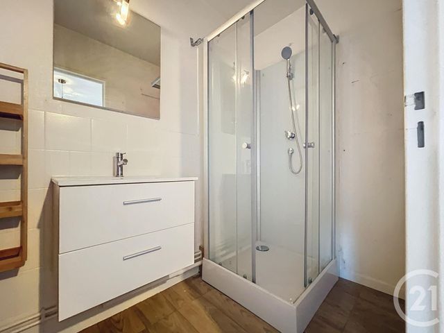 Appartement Studio à louer - 1 pièce - 25.69 m2 - TROYES - 10 - CHAMPAGNE-ARDENNE - Century 21 Martinot Immobilier