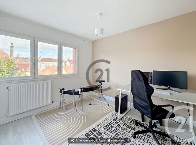 Appartement T4 à vendre - 4 pièces - 64.0 m2 - TROYES - 10 - CHAMPAGNE-ARDENNE - Century 21 Martinot Immobilier