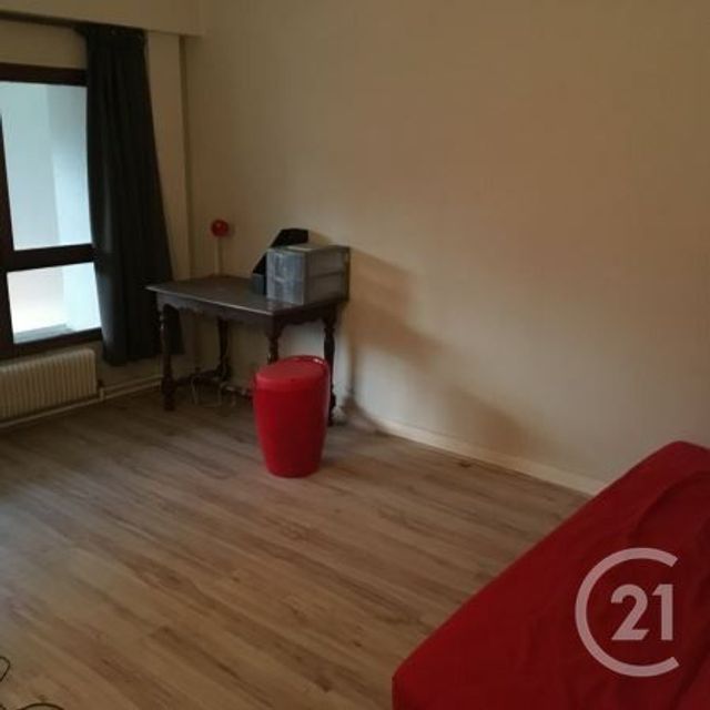 Appartement Chambre à louer - 1 pièce - 15.0 m2 - TROYES - 10 - CHAMPAGNE-ARDENNE - Century 21 Martinot Immobilier