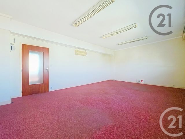 Appartement F2 à vendre - 2 pièces - 60.0 m2 - TROYES - 10 - CHAMPAGNE-ARDENNE - Century 21 Martinot Immobilier