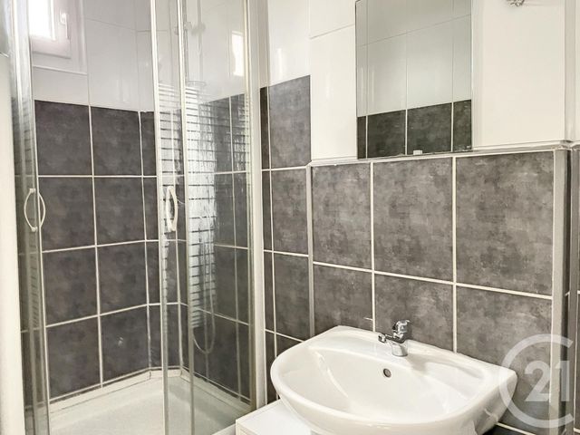 Appartement F2 à louer - 2 pièces - 27.08 m2 - TROYES - 10 - CHAMPAGNE-ARDENNE - Century 21 Martinot Immobilier
