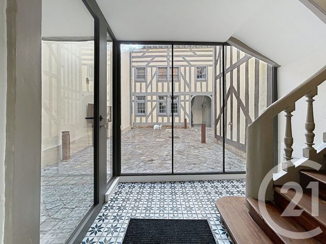 Appartement F3 à louer - 3 pièces - 59.23 m2 - TROYES - 10 - CHAMPAGNE-ARDENNE - Century 21 Martinot Immobilier