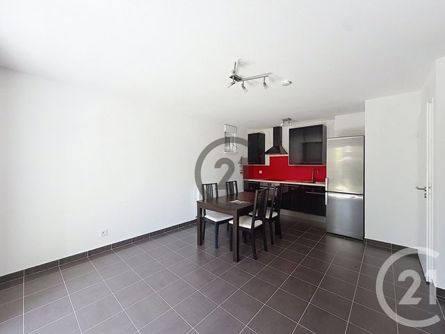 Appartement T2 à vendre - 2 pièces - 40.0 m2 - TROYES - 10 - CHAMPAGNE-ARDENNE - Century 21 Martinot Immobilier