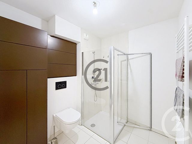 Appartement T2 à vendre - 2 pièces - 40.0 m2 - TROYES - 10 - CHAMPAGNE-ARDENNE - Century 21 Martinot Immobilier