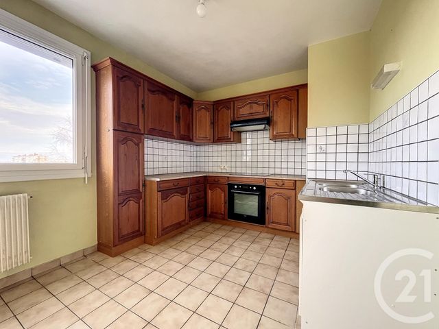 Appartement F3 à louer - 3 pièces - 66.5 m2 - TROYES - 10 - CHAMPAGNE-ARDENNE - Century 21 Martinot Immobilier