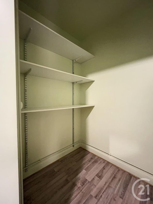 Appartement F3 à louer - 3 pièces - 66.5 m2 - TROYES - 10 - CHAMPAGNE-ARDENNE - Century 21 Martinot Immobilier