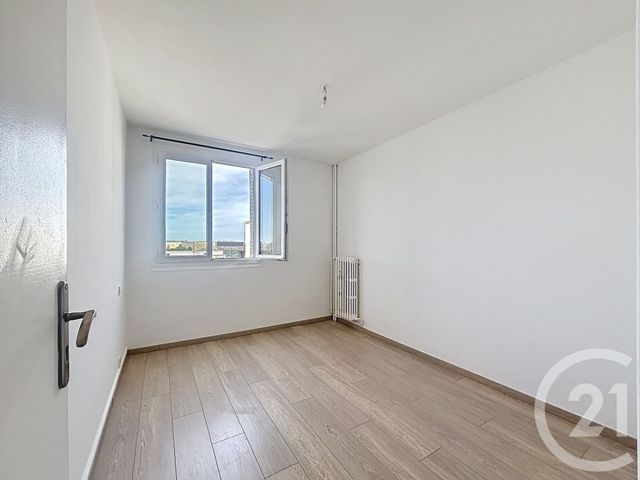 Appartement F2 à louer - 2 pièces - 56.0 m2 - TROYES - 10 - CHAMPAGNE-ARDENNE - Century 21 Martinot Immobilier