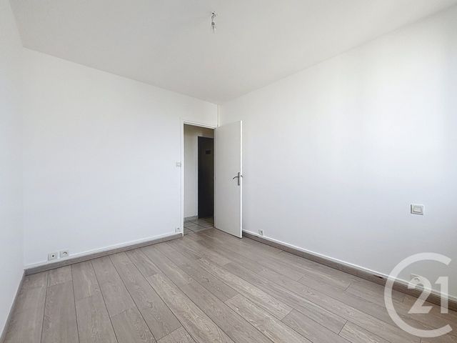 Appartement F2 à louer - 2 pièces - 56.0 m2 - TROYES - 10 - CHAMPAGNE-ARDENNE - Century 21 Martinot Immobilier