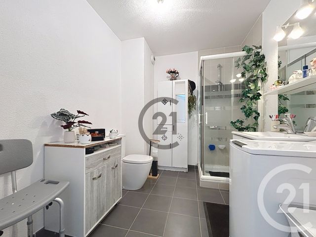 Appartement T2 à vendre - 2 pièces - 39.0 m2 - TROYES - 10 - CHAMPAGNE-ARDENNE - Century 21 Martinot Immobilier