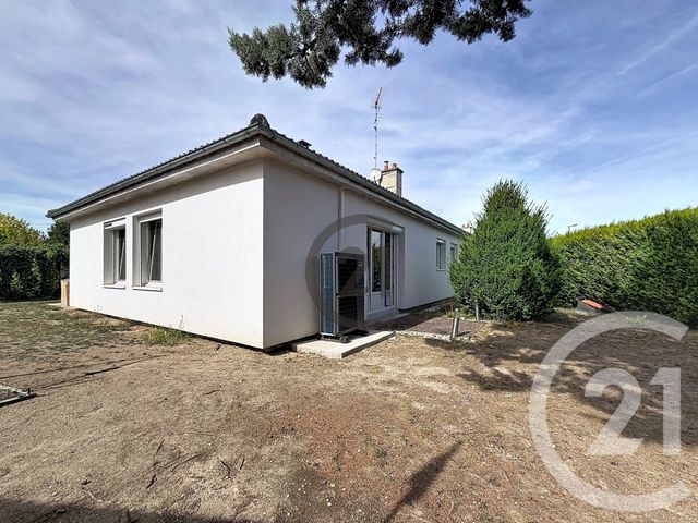 maison à vendre - 6 pièces - 103.77 m2 - ST ANDRE LES VERGERS - 10 - CHAMPAGNE-ARDENNE - Century 21 Martinot Immobilier