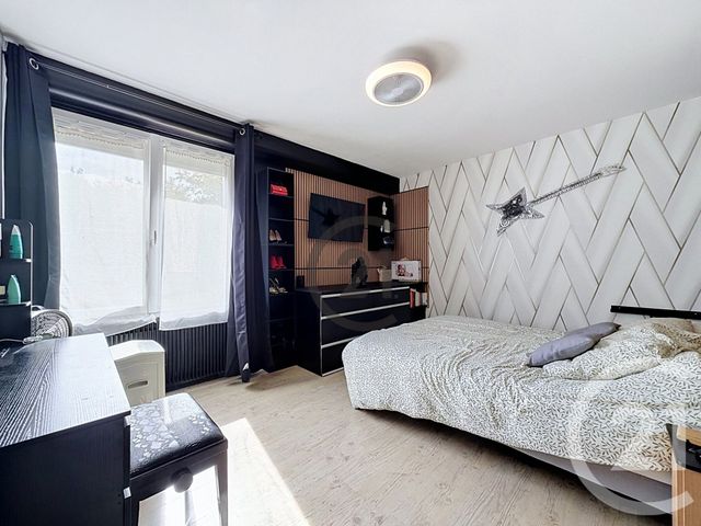maison à vendre - 6 pièces - 103.77 m2 - ST ANDRE LES VERGERS - 10 - CHAMPAGNE-ARDENNE - Century 21 Martinot Immobilier