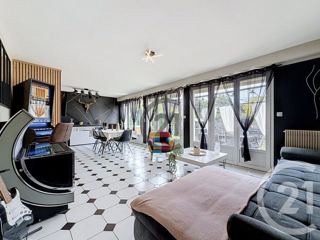 maison à vendre - 6 pièces - 103.77 m2 - ST ANDRE LES VERGERS - 10 - CHAMPAGNE-ARDENNE - Century 21 Martinot Immobilier