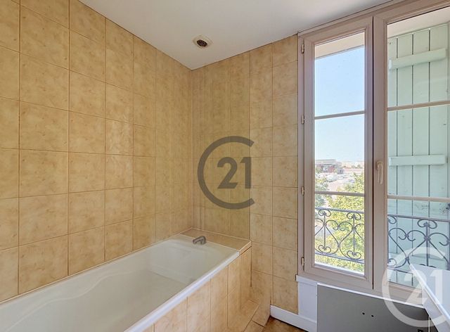 Appartement F4 à vendre - 4 pièces - 61.3 m2 - TROYES - 10 - CHAMPAGNE-ARDENNE - Century 21 Martinot Immobilier