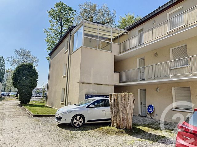 Appartement F1 à louer - 1 pièce - 32.2 m2 - TROYES - 10 - CHAMPAGNE-ARDENNE - Century 21 Martinot Immobilier