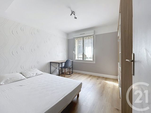 Appartement F3 à louer - 3 pièces - 60.04 m2 - TROYES - 10 - CHAMPAGNE-ARDENNE - Century 21 Martinot Immobilier