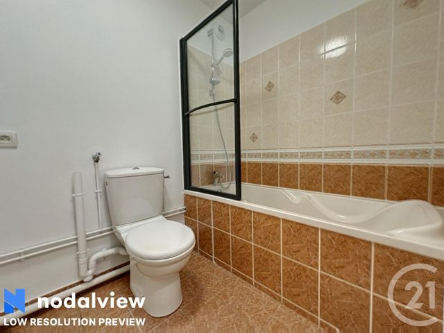 Appartement F2 à louer - 2 pièces - 39.0 m2 - ST ANDRE LES VERGERS - 10 - CHAMPAGNE-ARDENNE - Century 21 Martinot Immobilier