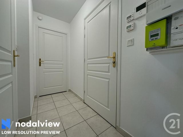 Appartement F2 à louer - 2 pièces - 39.0 m2 - ST ANDRE LES VERGERS - 10 - CHAMPAGNE-ARDENNE - Century 21 Martinot Immobilier