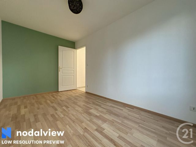 Appartement F2 à louer - 2 pièces - 39.0 m2 - ST ANDRE LES VERGERS - 10 - CHAMPAGNE-ARDENNE - Century 21 Martinot Immobilier