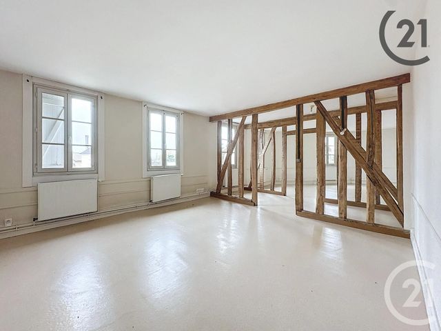 Appartement F5 à louer - 5 pièces - 140.8 m2 - ST THIBAULT - 10 - CHAMPAGNE-ARDENNE - Century 21 Martinot Immobilier