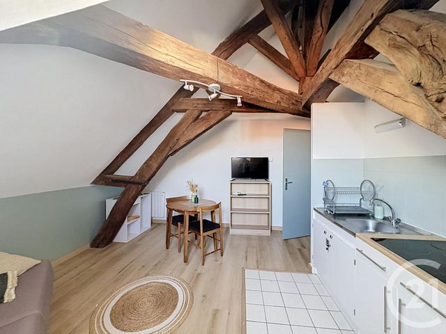 Appartement F1 à louer - 1 pièce - 19.55 m2 - TROYES - 10 - CHAMPAGNE-ARDENNE - Century 21 Martinot Immobilier