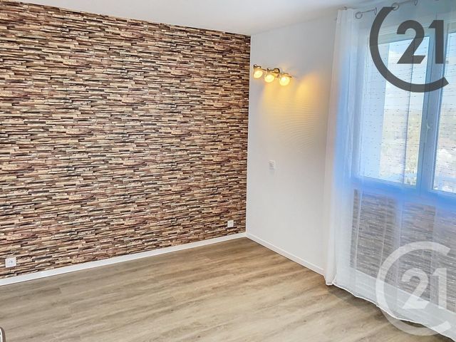 Appartement F2 à louer - 2 pièces - 45.38 m2 - TROYES - 10 - CHAMPAGNE-ARDENNE - Century 21 Martinot Immobilier
