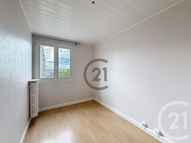 Appartement F4 à vendre - 4 pièces - 66.76 m2 - TROYES - 10 - CHAMPAGNE-ARDENNE - Century 21 Martinot Immobilier