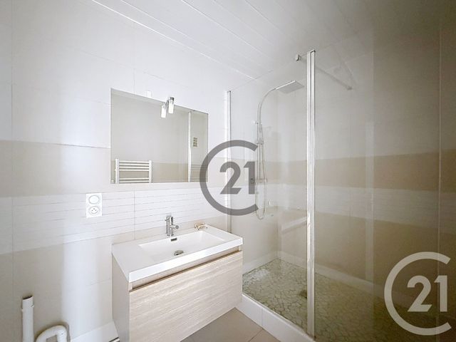 Appartement F4 à vendre - 4 pièces - 66.76 m2 - TROYES - 10 - CHAMPAGNE-ARDENNE - Century 21 Martinot Immobilier