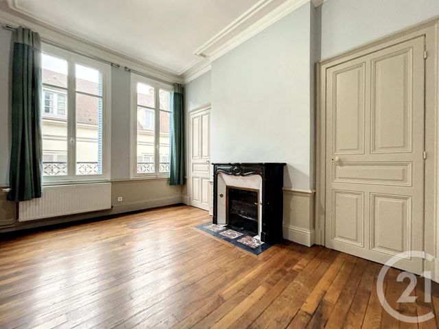 Appartement F3 à louer - 3 pièces - 77.0 m2 - TROYES - 10 - CHAMPAGNE-ARDENNE - Century 21 Martinot Immobilier