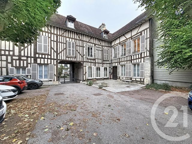 Appartement F2 à vendre - 2 pièces - 53.26 m2 - TROYES - 10 - CHAMPAGNE-ARDENNE - Century 21 Martinot Immobilier