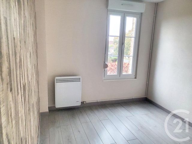 Appartement T3 à louer - 3 pièces - 49.05 m2 - ST JULIEN LES VILLAS - 10 - CHAMPAGNE-ARDENNE - Century 21 Martinot Immobilier