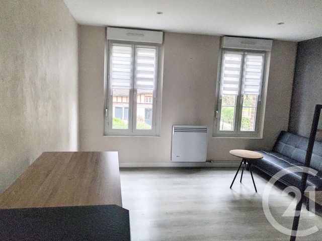 Appartement T3 à louer - 3 pièces - 49.05 m2 - ST JULIEN LES VILLAS - 10 - CHAMPAGNE-ARDENNE - Century 21 Martinot Immobilier