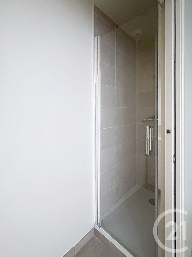Appartement T1 à louer - 1 pièce - 20.86 m2 - TROYES - 10 - CHAMPAGNE-ARDENNE - Century 21 Martinot Immobilier