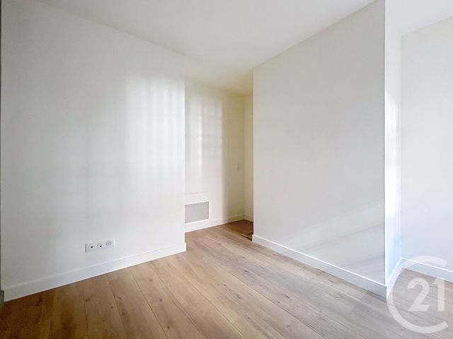 Appartement T1 à louer - 1 pièce - 20.86 m2 - TROYES - 10 - CHAMPAGNE-ARDENNE - Century 21 Martinot Immobilier
