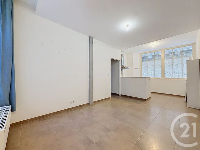 Appartement F2 à vendre - 2 pièces - 36.5 m2 - TROYES - 10 - CHAMPAGNE-ARDENNE - Century 21 Martinot Immobilier