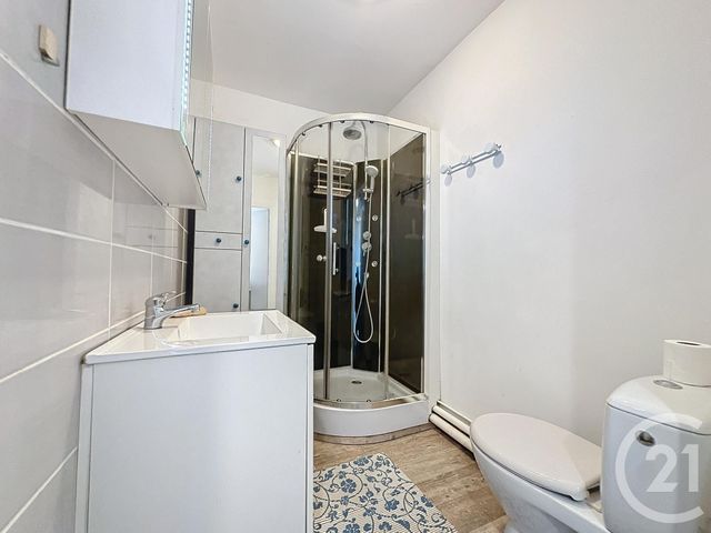 Appartement T1 à louer - 1 pièce - 30.0 m2 - TROYES - 10 - CHAMPAGNE-ARDENNE - Century 21 Martinot Immobilier